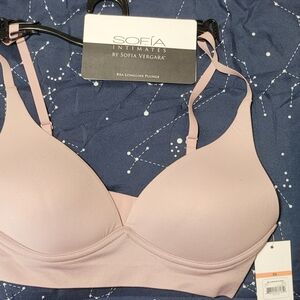 Sofia Vergara XS Bra